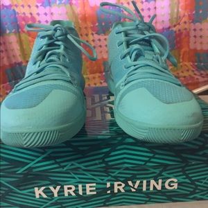 Nike Kyrie Basketball shoes